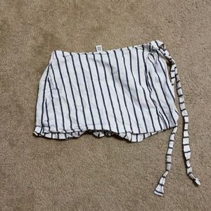 Stripped skort